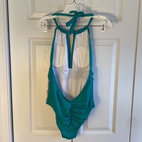 Cupshe Teal Green Halter One Piece Bathing Suit Size Large NWT - Picture 3 of 7